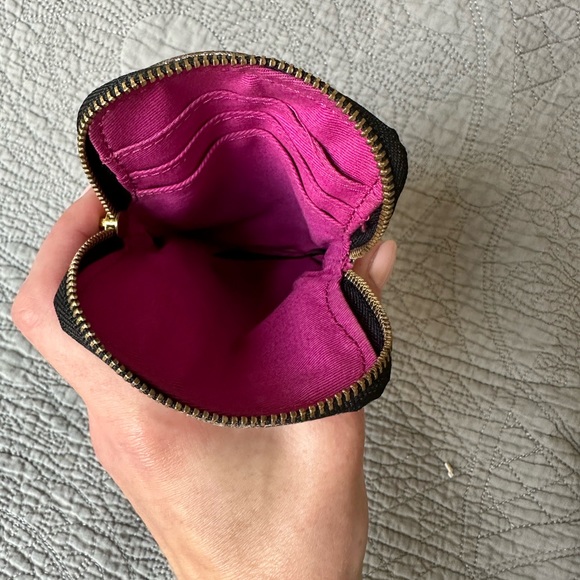 Fossil Leather Zip Around Wallet - Picture 2 of 2